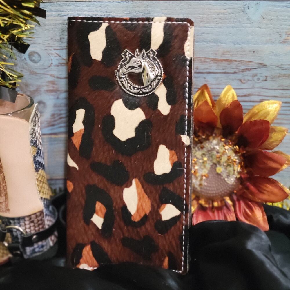 Horse Concho Mens Wallet Cowhide Long Bifold, Genuine Leather Wild Cat Print